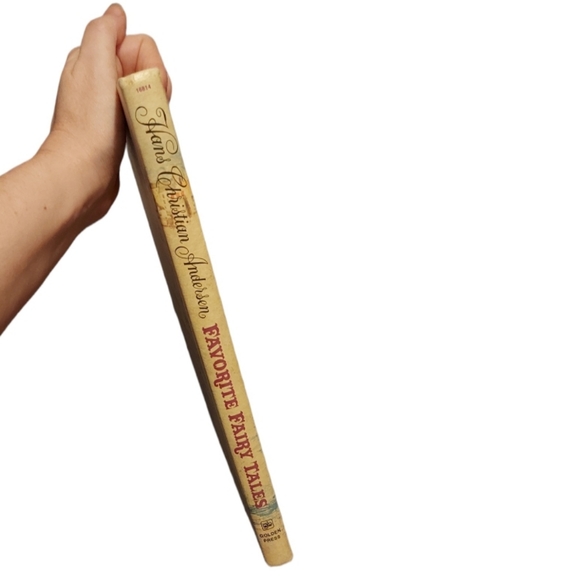 Hans Christian Anderson- Favorite Fairy Tales - Picture 2 of 10